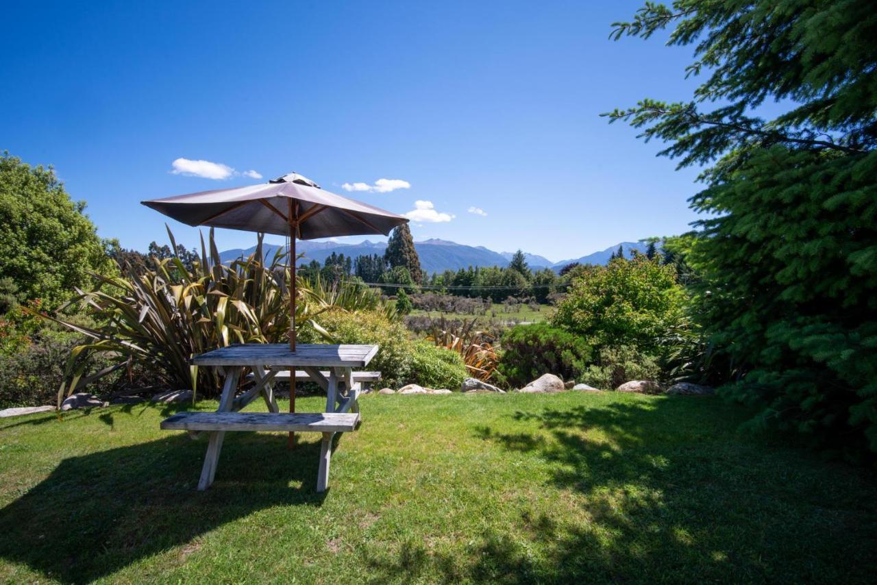 Blue Thistle Cottages Te Anau Dış mekan fotoğraf