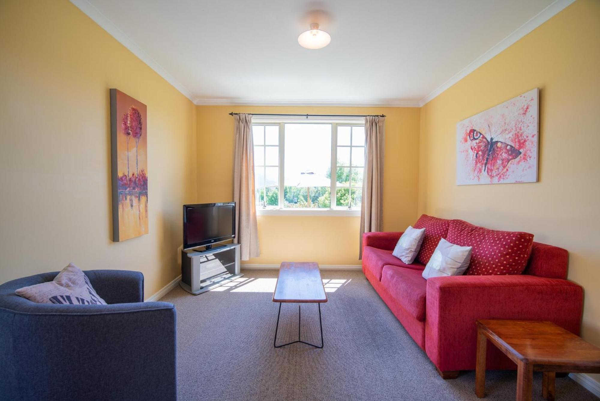 Blue Thistle Cottages Te Anau Oda fotoğraf
